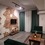 Daire Vintage Luxe Loft - Centar Üsküp