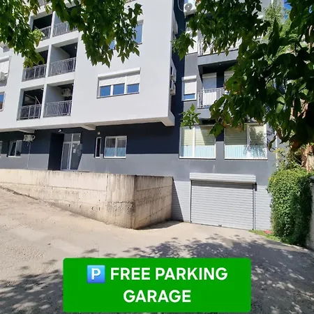 Lägenhet Vintage Citycenter - Free Garage Parking *