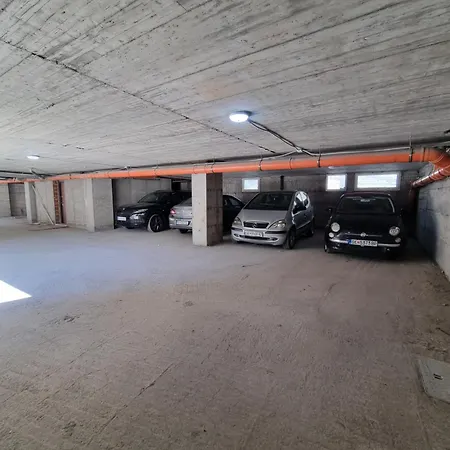 Vintage Citycenter - Free Garage Parking * Skopje